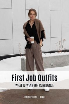 Learn what to wear for confidence with our first job outfit ideas. Transition smoothly into women's workwear fashion with our 16 stylish and professional office outfit suggestions for your first job. Perfect your office style effortlessly. Check out these first job outfits now! First Job, Workwear Fashion, Slip Skirt