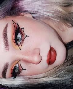 Vampire Bride, Cute Halloween Makeup, Halloween Makeup Ideas, Halloween Eye Makeup, Rave Makeup