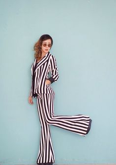 Women's white and black down side high waisted flared by Endorphyn Vintage 70s Fashion, High Waisted Bell Bottoms, Funky Pants, 70s Vintage Fashion, Disco Pants, Stripe Outfits, Black Down, Pants Vintage, High Waisted Flares