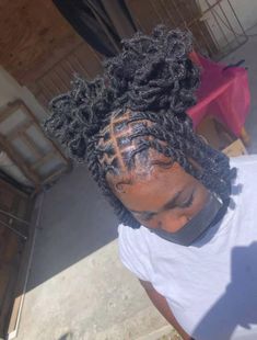 Styles Locs, Short Dreadlocks Styles, Short Locs Hairstyles, Hair Twist, Faux Locs Hairstyles, Dreadlock Styles, Dreads Styles, Twist Styles