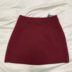 Brand New With Tags! Size 2 Zipper On The Back Trendy Red Mini Skirt For Work, Chic Red Skort For Fall, Casual Burgundy Mini Skirt For Spring, Dark Red Skirt, Maroon Skirt, Red Mini Skirt, Red Skirt, Maroon Red, Cool Fits