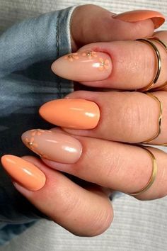 Floral Peach Fuzz Nails Peach Nail Ideas, Spring Floral Nails, Peach Nail Art, Nail Tape, Classic French Manicure