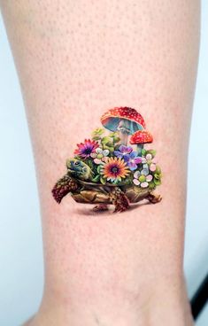 Amazing Turtle Tattoo Ideas Eldritch Tattoo, Small Turtle Tattoo, Tortoise Tattoo, Turtle Tattoos, Turtle Tattoo Designs, Mom Tattoo Designs, Mushroom Tattoos, Cute Tiny Tattoos, Turtle Tattoo