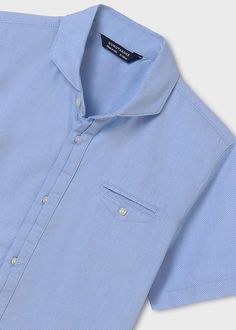 Upgrade your wardrobe with our sky blue short sleeve dress shirt. Made from 100% cotton, this light blue number is perfect for any occasion. With easy washing instructions and a stylish outside design, you'll look and feel your best. Outside 100% Cotton Washing instructions Light Blue Short Sleeve Shirt For Summer, Light Blue Short Sleeve Summer Shirt, Light Blue Cotton Short Sleeve Shirt For Summer, Summer Shirt With Short Sleeves And Pockets, Light Blue Shirt With Pockets For Summer, Light Blue Summer Shirt With Pockets, Casual Blue Half Sleeve Shirt, Blue Cotton Short Sleeve Shirt For Summer, Light Blue Collared Cotton Short Sleeve Shirt