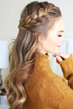 Easy Formal Hairstyles, French Braid Hairstyles, Braid Hairstyle, Fishtail Braid, Penteado Cabelo Curto, Box Braids Hairstyles, French Braid, Homecoming Hairstyles, Pixie Haircut