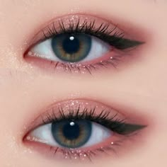 Eyeliner Korean, Fine Eyeliner, Korean Eye, Membentuk Alis, Dead Makeup, Makeup 2018, Pink Eye Makeup, Cute Eye Makeup, Korean Eye Makeup