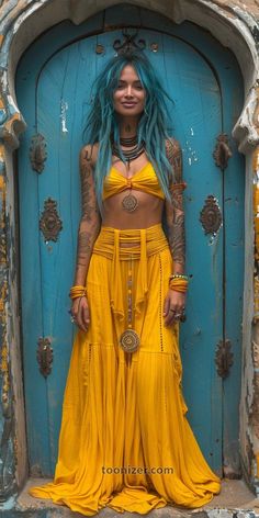 African Boho Fashion, Sun Inspired Outfit, Casual Hippie Outfits, Bohemian Lifestyle, Hippie Chic, Hippie Style, A Rainbow, Blue Hair