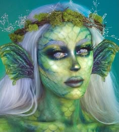 Swamp Thing Costume, Swamp Monster Makeup, Swamp Monster Costume, Siren Makeup Mermaid, Body Painting Pictures, Painted Surfboard, Mermaid Look, Swamp Creature