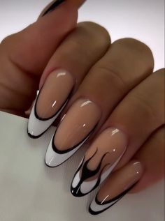 Black Acrylics Almond Shape, Almond Nail Black Design, Prom Nails Acrylic Red And Black, Black With White Nails, Cool Nail Inspo Dark, Nail Designs With French Tip, French Tip Style Nails, Acrylic Nail Designs French Tip, Cool Almond Nails