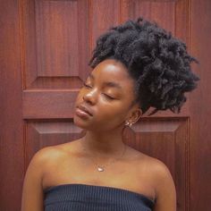 melanated black girl with her rich skin posing for a picture with her eyes closed with along luxcious black afro and jewlrey Beautiful Black Hair, Hair Puff, Girls Natural Hairstyles, Beautiful Natural Hair, 4c Natural Hair, Natural Hair Beauty