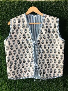 This Womens Vests item by HandloomCafe has 220 favorites from Etsy shoppers. Ships from India. Listed on May 20, 2024 Sleeveless Jackets For Women, Bohemian Style Quilts, Floral Coat, Quilted Vest, Sleeveless Jacket, Vest Outfits, Quilted Jacket, Sewing Clothes, Style Vintage