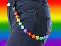 Beautiful nice T-shirt 2XL close to the chest volume of the 103 long for the height of the 155. Chain Of Flowers, Pride Accessories, Pride Earrings, Jeans Chain, Pants Chain, Pride Shoes, Pant Chains, Flower Chain, Perler Bead Templates