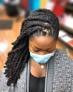 Artificial Dreadlocks Hairstyles, Dreadlocks Female, Loc Types, Dreads Updo, Braided Dreads, Hairstyles Dreads, Small Dreads, Mohawk Updo, Long Dreadlocks