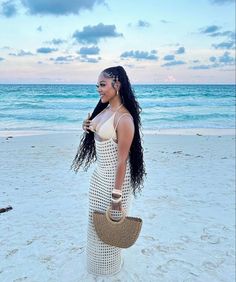 Beach Baecation Outfits, Baecation Hairstyles, Cover Up Swimsuit Outfit, White Coverup, Vacay Fits, Jamaica Outfits, Vacation Outfits Women, Beach Party Outfits