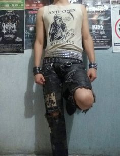 Punk Fits Male, Punk Guy Outfits, Metalhead Fashion Men, Punk Outfit Men, Punk Clothes Men, Punk Mens Fashion, Punk Fashion Male, Punk Fashion Men, Crust Pants