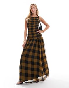 Kjole fra ASOS DESIGN Når dresscoden lægger op til en kjole Ternet design Højhalset Sammenrynket tætsiddende krop Med lynlås i ryggen Regular fit Plaid Trend, Check Design, Spring Floral Dress, Ruched Bodice, Long Black Dress, Plaid Fashion, Satin Slip Dress, Princess Seam, Dress Code