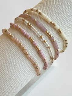 How To Stack Bracelets, Seed Bracelet Ideas, Small Beaded Bracelets Diy, Bead Bracelet Patterns, Bead Bracelet Stack, Beaded Bracelet Stack, Stacked Beaded Bracelets, Small Bead Bracelet, Dream Bracelet