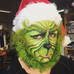 Today's Grinch Make Up. copyright: Craig Forrest MUA #makeup #makeupartist #prosthetics #moulding #sculpting #grinch #thegrinch #christmas #festive The Grinch Movie, Christmas Makeup Look, Creepy Costumes, Character Makeup