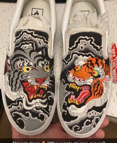 Long lasting and durable. Get your own pair of custom vans designed by Jackson Goreczky! DM For custom requests or questions. Instagram - @jgcustomvans TRANSLATE YOUR SIZE TO US MENS SIZE AND SELECT Vans Custom Ideas, Custom Vans Slip On, Vans Custom, Custom Vans Shoes, Questions Instagram, Upcycle Clothes Diy, Personalized Shoes