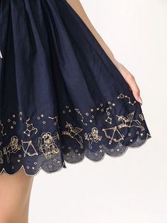 ☼ Cosmic Couture ☽ Celestial Costumes ☼ zodiac hemline trim, skirt, and stars image Francoise Hardy, Winter Mode, Skirt Maxi, Pretty Outfits, Pin Up, A Woman, Cool Outfits