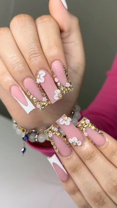 Blinged Short Nails, Bling Pink Acrylic Nails, Simple Birthday Nails Acrylic, Birthday Nail Inspo 2024, Basic Pink Nails, Pink And Gold Nail Designs, Pink Quince Nails, Gem Nail Designs, Neutral Nails Acrylic