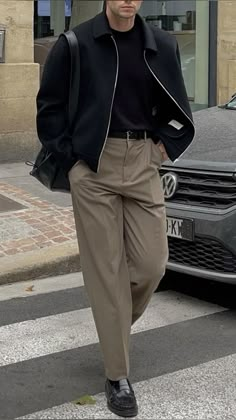 Outwear Outfit Men, Classic Mens Fashion Vintage, Silent Luxury Fashion Men, Semiformal Outfit Hombre, Semi Formal Mens Attire, Outfit Semiformal Hombre, Semi Casual Men Outfits, Business Casual Men Work Outfits