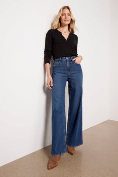 The Good Skate jeans from Good American feature a relaxed wide-leg silhouette, high-rise waist, and clean blue wash that will take you from work to weekend. | GOOD AMERICAN Women's Skate Jeans, Blue Wide Leg Flare Jeans In Medium Wash For Work, Medium Wash Wide-leg Flare Jeans For Work, Classic Wide-leg Denim Blue Jeans, Good American Skate Jeans, Relaxed Fit High-waisted Denim Wide Leg Pants, Chic Full-length Rigid Denim Pants, Non-stretch Wide-leg Denim Blue Jeans, Inside Out Style, Women Skates