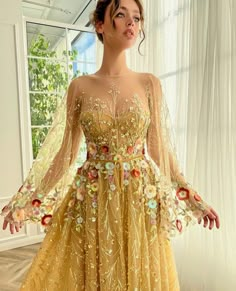 Glamour Gown, Gilded Glamour, Fairy Silhouette, Robes Glamour, Special Occasion Gowns, Bridal Jumpsuit, Embroidered Lace Fabric, Floor Length Dresses