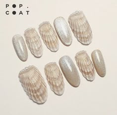 Sand Nails Design, Oyster Shell Nails, Shell French Tip Nails, Sea Nail Art Summer, Shell Nails Designs, Sea Shell Nail Art, Crochet Nails, Oyster Nails, Sea Shell Nails