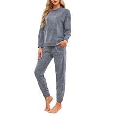 PRICES MAY VARY. 🎁Sumptuously Soft Fleece: Crafted from premium lightweight fleece fabric, our long-sleeved pajamas with jogger pants ensure unparalleled warmth without bulk. With its irresistibly soft feel, it's perfect for all seasons. This pullover loungewear set is perfect for shopping outside, working out, sports. 🎁Design for All: Women two-piece pajama set features a loose, stretchy fit suitable for all body types. With a half-high collar, it shields the neck from chilly breezes, ensurin Winter Pjs, Fleece Outfit, Cozy Sleepwear, Womens Pjs, Lounge Pajamas, Fleece Pajamas, Long Pullover, Womens Pyjama Sets, Jogger Set