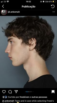 Long Sides Hair Men, Men’s Pixie Haircut, Shaggy Straight Hair Men, Short Wavy Haircut Men, Man Shag Haircut, Short Mullet For Men, Short Hair With Bangs Men, Mens Mid Length Hair, Mens Shag Mullet Straight Hair