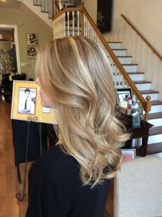 Haircut Selfie, Warm Blonde Hair, Photo Hijab, Dyed Blonde Hair, Balayage Blonde, Dirty Blonde Hair, Honey Blonde Hair