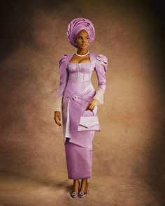 Purple Aso Oke, Asoke Styles, Aso Oke Styles, Nigerian Traditional Wear, Nigerian Wedding Attire, Thanksgiving Dresses, Traditional Nigerian Wedding, Traditional Wedding Photography, Nigerian Wedding Dress