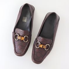 Vintage Gucci loafers Size EU 40 / UK 7 /US 10 Excellent condition! :) Brown/burgundy color Shipping to US, UK, Europe and other countries currently takes about 14 days (in some cases can take up to 4 weeks or more) ❤️ Horsebit Loafers, Womens Loafers, Moccasin Flats, Gucci Loafers, Gg Monogram, Monogrammed Leather, Burgundy Color, Loafers For Women, Vintage Gucci