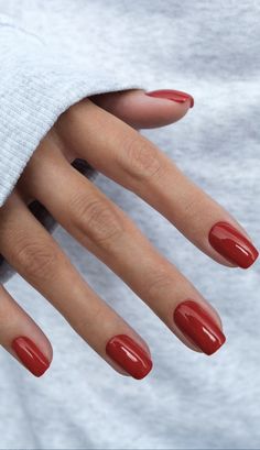 Different Red Shades Nails, Red Nails For Olive Skin Tone, Fall Red Nails 2023, Red Nails On Pale Skin, Red Nails For Pale Skin, Pale Red Nails, Red Nails Pale Skin, Nails For Pale Hands, Rectangle Nails