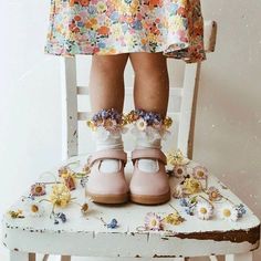 Shoes With Flowers, Easter Portraits, Spring Toddler, Spring Photoshoot, Toddler Photos, Easter Photos, Hearts Girl