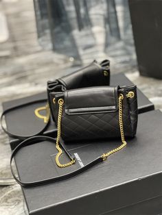 Size: 18cm*13cm*6cm It comes with Dust box, Care manual, Tag, and Paper bag. Yves Saint Laurent Bags, Saint Laurent Bag, Metal Hardware, Satchel Bags, Real Leather, Luxury Bags, Yves Saint Laurent, Contact Us, Leather Straps