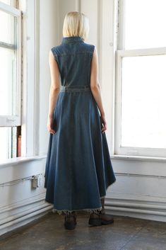 A washed denim hi-lo midi dress featuring shirt collar, button down, side pockets, self sash and frayed hemlineDetails:Self : 90% Cotton 10% PolyesterSize & Fit- Model is 5`9" And Wearing Size Small- Measurements Taken From Size Small- Approx. Length: 54" Curvy Maxi Dress, What To Wear Fall, Fuchsia Dress, Denim Midi Dress, Resort Dresses, Jumpsuits And Romper, Curvy Dress, Curve Dresses, Washed Denim