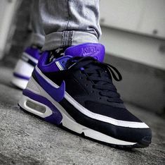 Nike Air Max Classic, Nike Air Trainer Huarache, Mens Dress Shoes Guide, Mens Clothing Trends, Persian Violet, Nike Clothes Mens