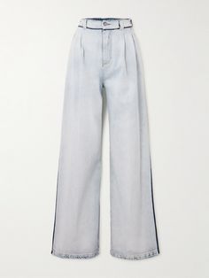 Maison Margiela's jeans are outlined in a darker wash - the shading creates a striking trompe-l'œil effect. Made from soft, light-blue cotton, they're pleated from the high-rise waist to accentuate the sweeping wide-leg shape. Costume Pants, Pants Collection, Model Outfit, Cute Pants, Ladies Clothes, Aesthetic Grunge, Soft Light, Outfits Aesthetic, Business Fashion