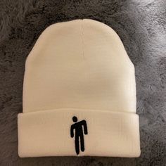 Brand New White Billie Eilish Beanie Super Cute Never Worn Same Day Shipping Trendy White Beanie, Trendy Fitted White Beanie, White Casual Beanie For Streetwear, Billie Eilish Stuff, Billie Eilish Beanie, Billie Merch, Billie Eilish Merch, Birthday List, Claw Clips