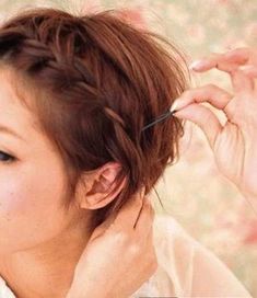 Summer Hairstyles for Short Hair - Outfit Ideas HQ Unique Braided Hairstyles, Cute Everyday Hairstyles, Short Hair Outfits, Girl Haircuts, Penteado Cabelo Curto, Cute Hairstyles For Short Hair, Everyday Hairstyles, Braids For Short Hair, Hair Today