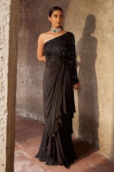 Buy Black Organza Embroidery Cutdana Husna Utsav One Shoulder Gown For Women by Nidhika Shekhar Online at Aza Fashions. Chanderi Kurta Designs, Layered Gown, Western Gown, Organza Embroidery, Gown For Women, Indian Party, Cocktail Night, Cocktail Outfit