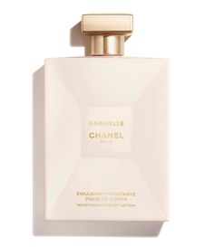 ProductThis soft&#x2C; delicately scented body lotion hydrates and infuses skin with the radiant notes of the solar fragrance.CompositionRich&#x2C; exotic Jasmine shimmers with the fruity green notes of Ylang-Ylang&#x2C; while fresh and sparkling Orange Blossom shines through&#x2C; offering a hint of Tuberose note.InspirationSmooth onto skin as part of your fragrance ritual. Perfume Chanel, Chanel Gabrielle, Scented Body Lotion, Chanel Fragrance, Parfum Chanel, Chanel Rouge, Moisturizing Body Lotion, Chanel Perfume, Gabrielle Chanel