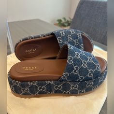 Gucci Sandals Gently Worn And Cared For Beautifully. No Signs Of Wear. Gucci Platform Sandals, Platform Slide Sandals, Gucci Platform, Gucci Women, Style 2023