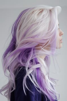 54+ Lovely Lavender Hair Ideas White Purple Hair, Long White Hair, Purple Highlights, Dyed Hair Inspiration, Lavender Hair, Hair Dye Ideas, Pretty Hair Color, Dye Colors, Skin Hair