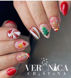 Funky Christmas Nails Acrylic, Nutcracker Nails, Chrismas Nail Art, Christmas Candy Nails, Easy Christmas Nail Art, Christmas Acrylic Nails, Nail Art Noel, Christmas Nail Art Ideas