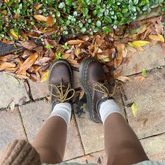 Cute Shoes, Autumn Fashion, Outfit Inspo, Pins