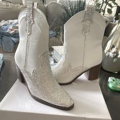 Brand New Never Worn, Custom Bedazzled White Cowgirl Booties. Size 38 White Rhinestone Cowgirl Boots, Bedazzled Boots Diy, Bedazzled Cowgirl Boots, Bedazzled Cowboy Boots, Country Wishlist, Bedazzled Boots, Nashville Vibes, White Cowgirl Boots, Boots Diy