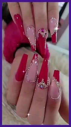 Nail Designs Bling, Maquillage Yeux Cut Crease, Bridal Nails Designs, Funky Nail Art, Finger Nail Art, Fancy Nails Designs, Nail Designs Valentines, Nails Design With Rhinestones, Cute Acrylic Nail Designs